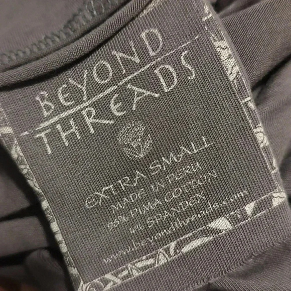 Beyond Threads grey funnel neck turtleneck shirt - Picture 2 of 4